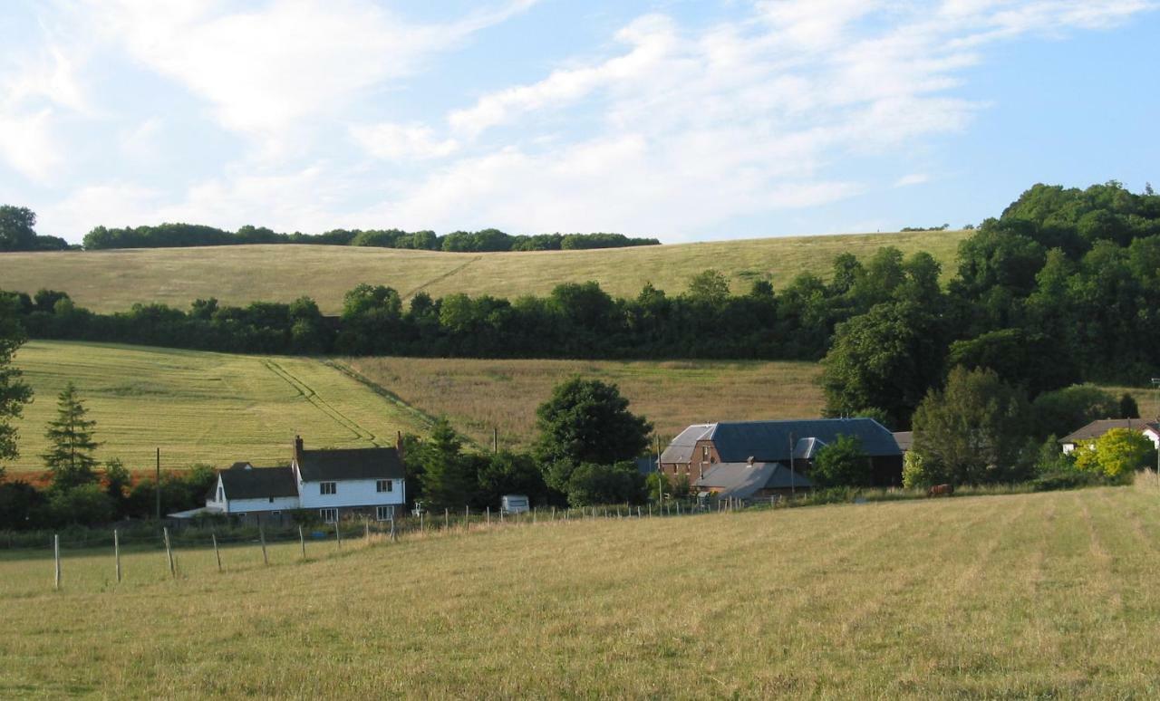 罗切斯特North Downs Barn住宿加早餐旅馆 外观 照片
